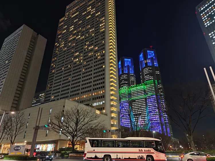 都庁のプロジェクションマッピング